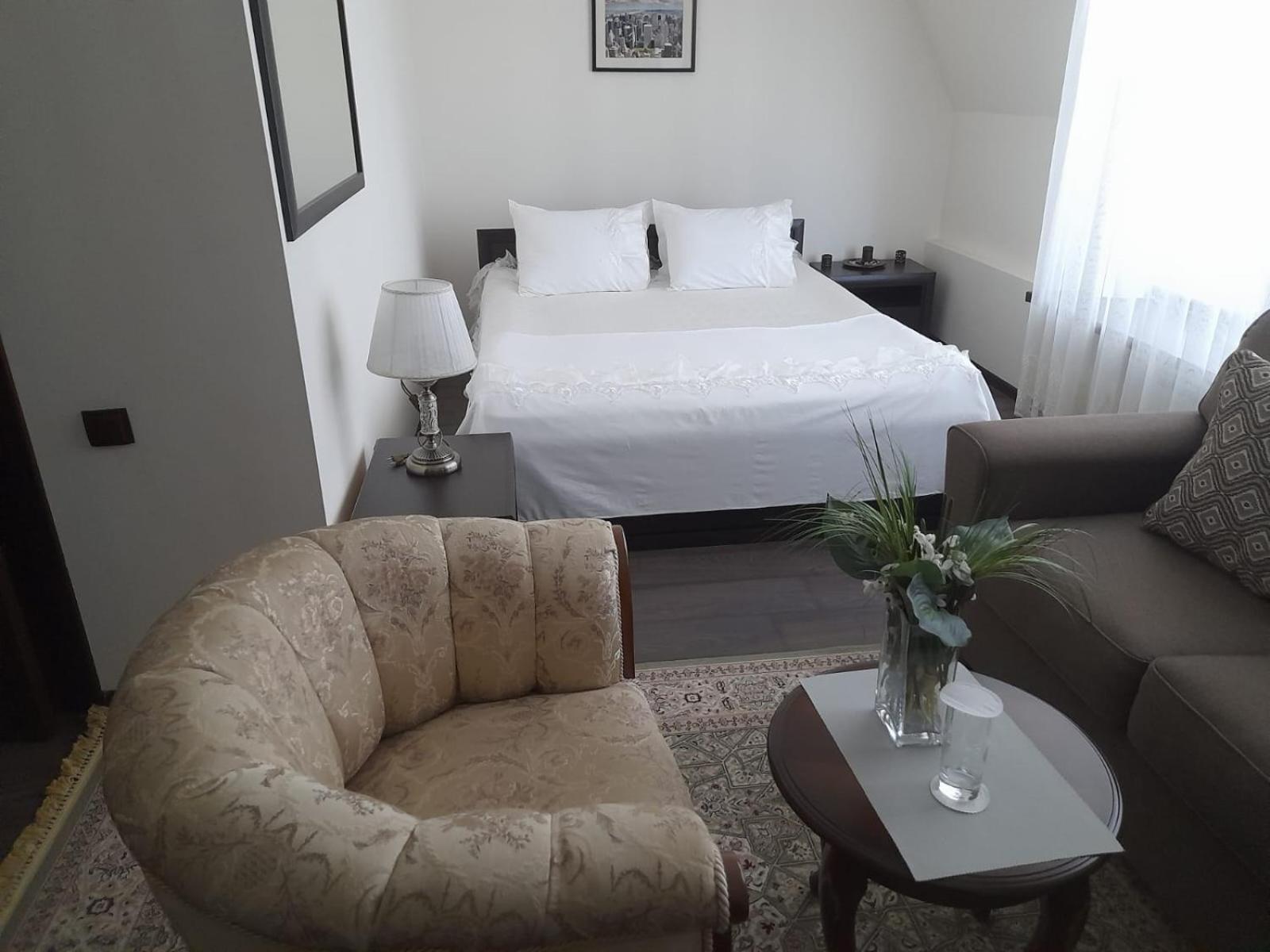 Hotel Krez Kyzylorda Εξωτερικό φωτογραφία